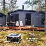 샬레 Lapland Landscape With Nature View, Sauna, Fireplace & Kitchen, Yllaes, Aekaeslompolo, Riverside Village
