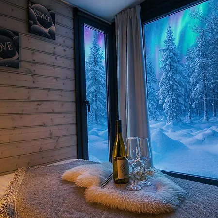 Lapland Landscape With Nature View, Sauna, Fireplace & Kitchen, Yllaes, Aekaeslompolo, Riverside Village Шале