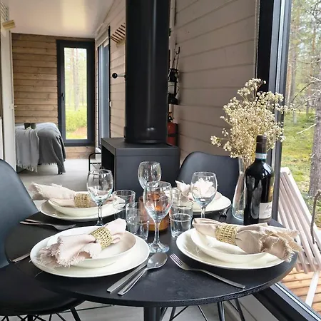 Lapland Landscape With Nature View, Sauna, Fireplace & Kitchen, Yllaes, Aekaeslompolo, Riverside Village Шале Экясломполо