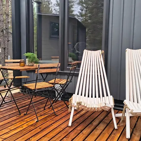 Lapland Landscape With Nature View, Sauna, Fireplace & Kitchen, Yllaes, Aekaeslompolo, Riverside Village Шале *