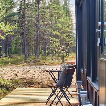Lapland Landscape With Nature View, Sauna, Fireplace & Kitchen, Yllaes, Aekaeslompolo, Riverside Village