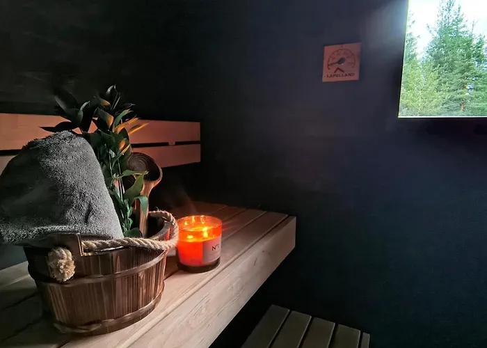 Lapland Landscape With Nature View, Sauna, Fireplace & Kitchen, Yllaes, Aekaeslompolo, Riverside Village